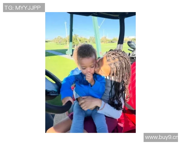 美媒分享库里一家六口温馨聚餐照片时光荏苒令人感慨不已 美媒分享库里一家六口温馨聚餐照片时光荏苒令人感慨不已