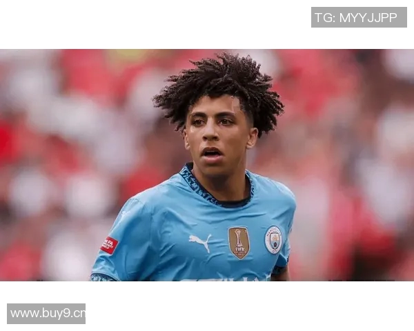 里科刘易斯坦言休赛期专注泰拳训练赛场上唯有胜利目标不变