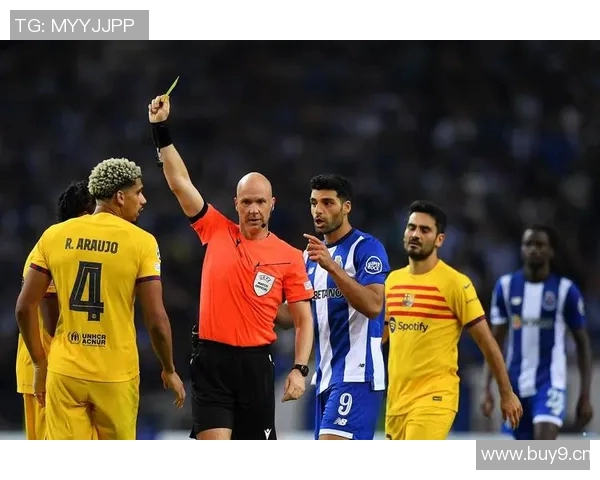 从狱警到全职裁判安东尼泰勒谈两份工作的相似之处与挑战 从狱警到全职裁判安东尼泰勒谈两份工作的相似之处与挑战