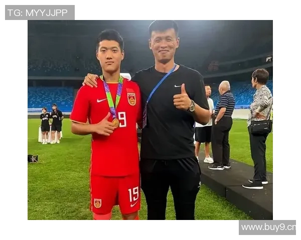 U15国少下半场失误频频日本U15长传打身后再添两球 U15国少下半场失误频频日本U15长传打身后再添两球