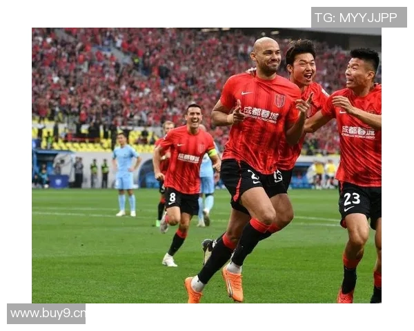 蓉城球迷首轮挑衅河南遭三杀官方公开谴责引发热议