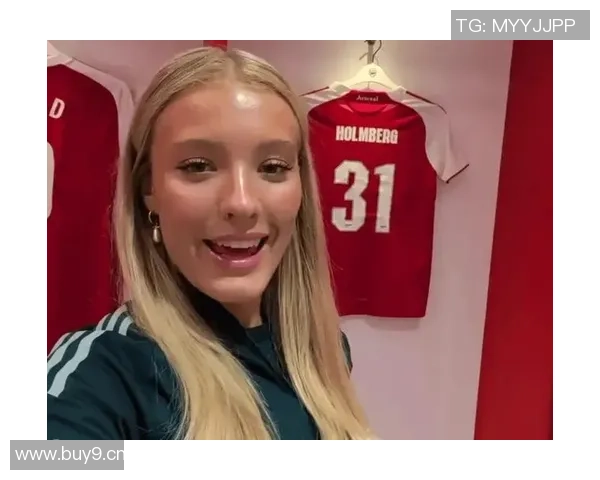 阿森纳女足新援视频遭恶评困扰俱乐部紧急关闭评论区应对风波