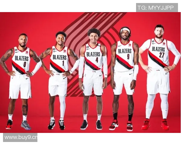 开拓者伤病潮加剧利拉德等四名主力长期缺阵罗威穆雷每日恢复观察